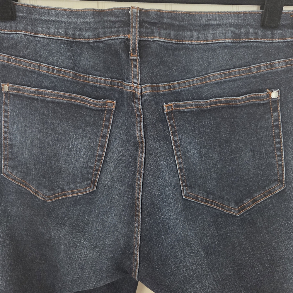 Bootcut Jeans - Picture 5 of 9